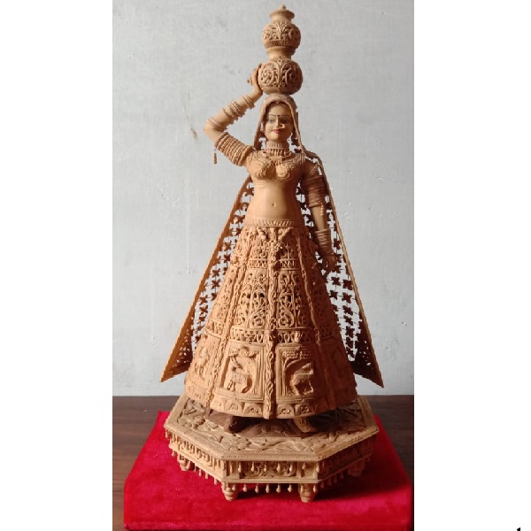 natural and artistic